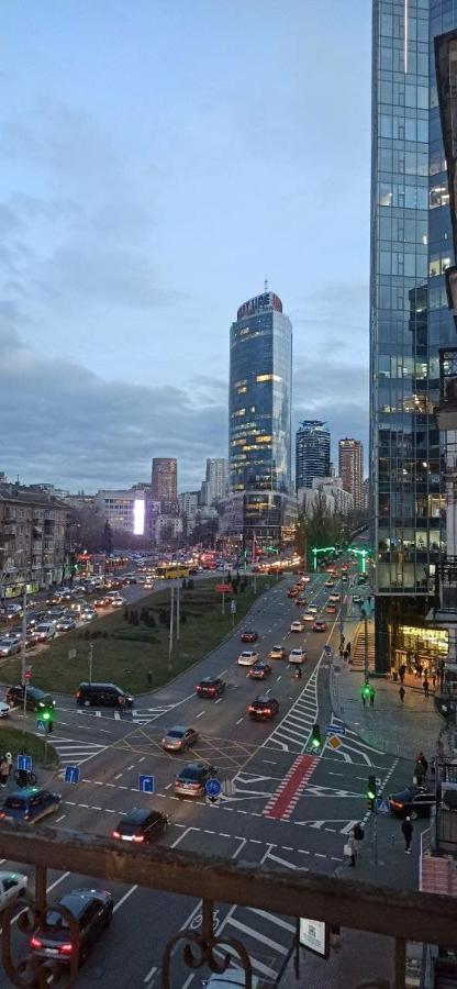 Двухуровневая Дизайнерская Квартира В Центре Киева Eksteriør bilde